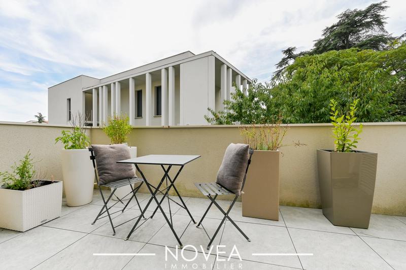 Appartement - 95 m² - 4 pièces