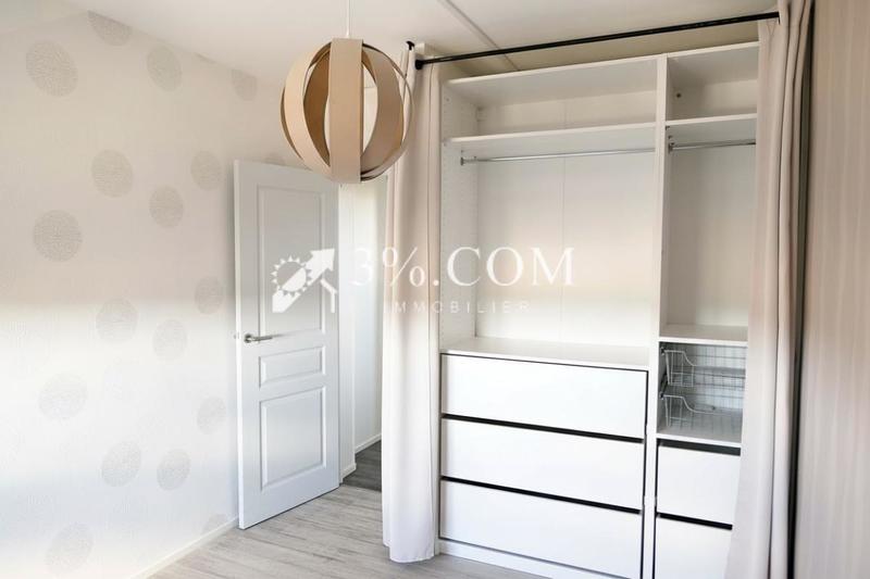 Appartement - 82 m² - 4 pièces