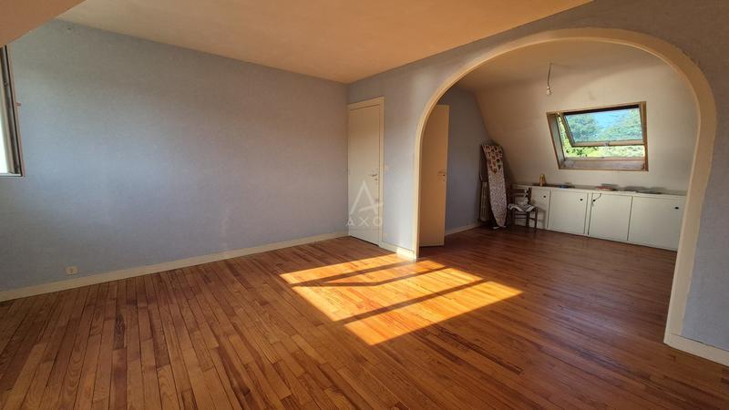 Maison - 155 m² - 6 pièces