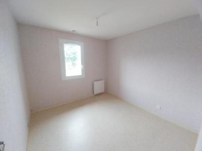 Appartement - 99 m² - 5 pièces