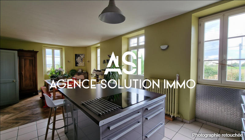Maison - 166 m² - 8 pièces