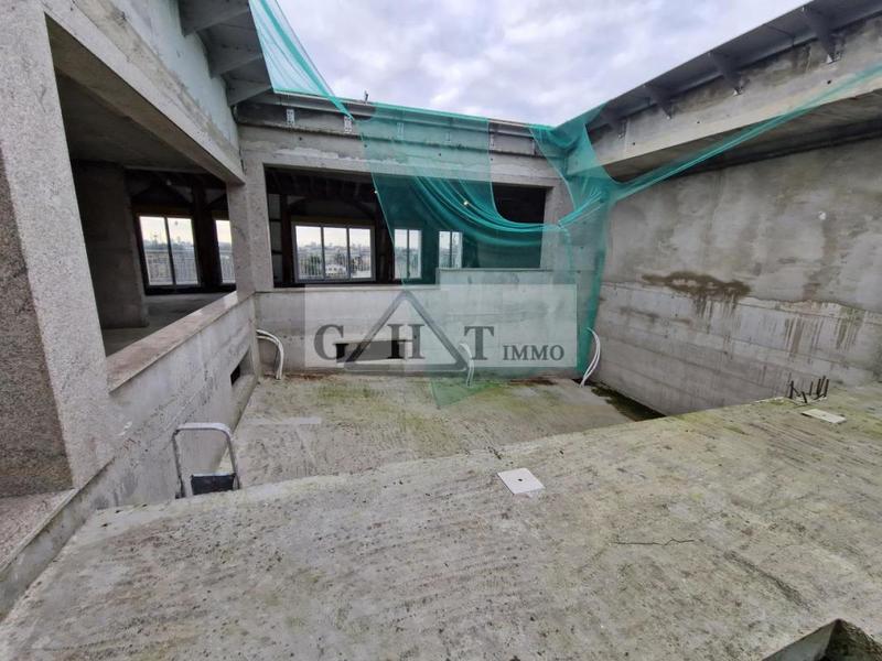 Entrepôt - 1 780 m²