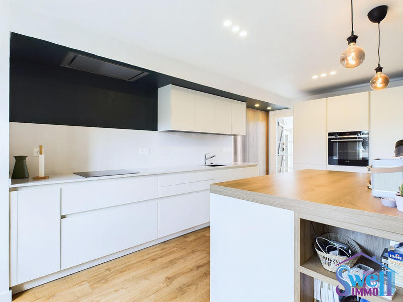 Maison - 103 m² - 4 pièces