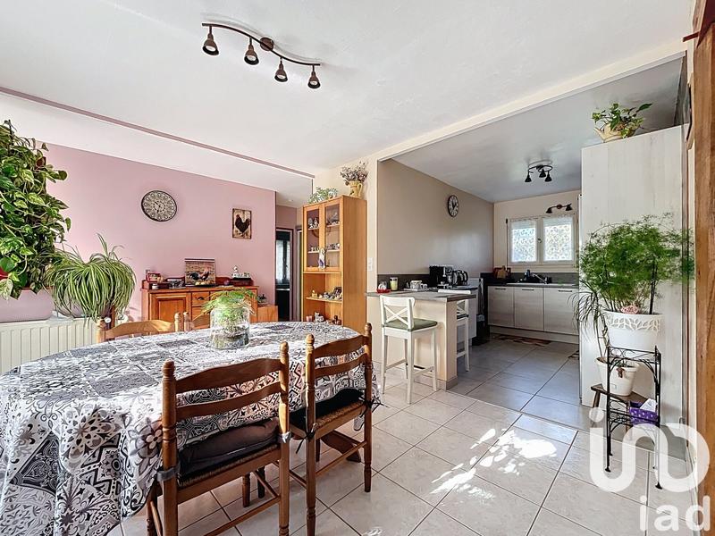 Maison - 80 m² - 5 pièces