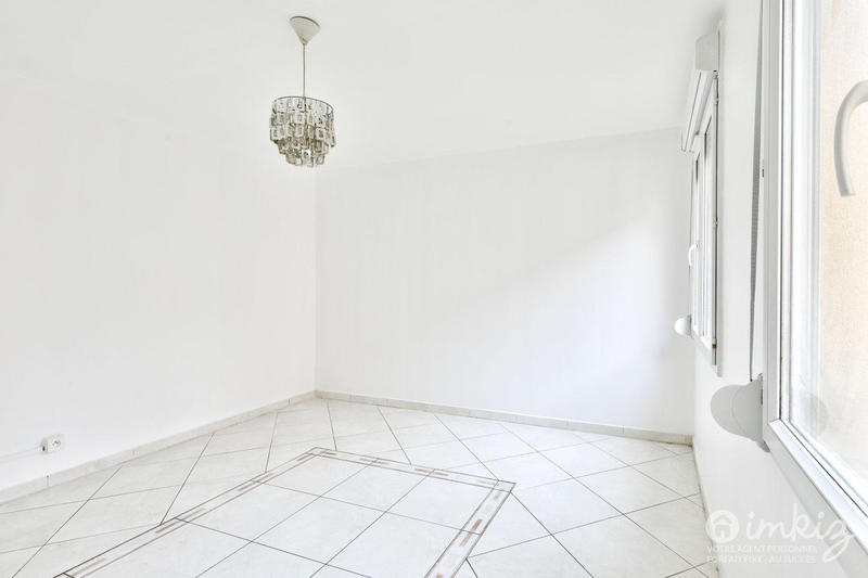 Maison - 139 m² - 8 pièces