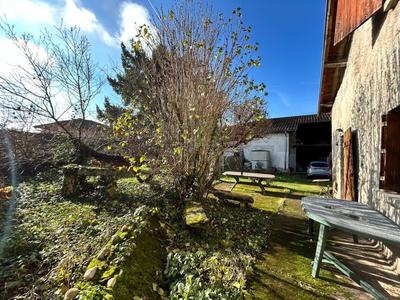 Maison - 180 m² - 5 pièces