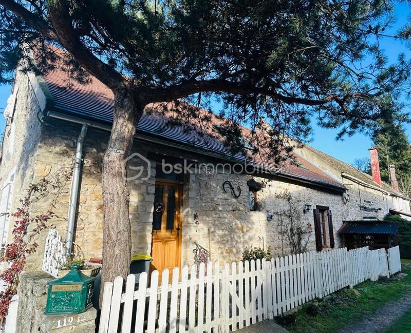 Maison de ville - 95 m² - 4 pièces