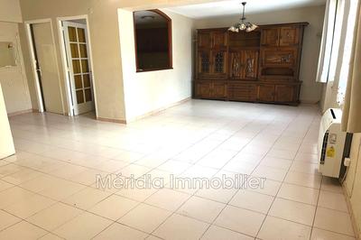 Maison - 208 m² - 9 pièces