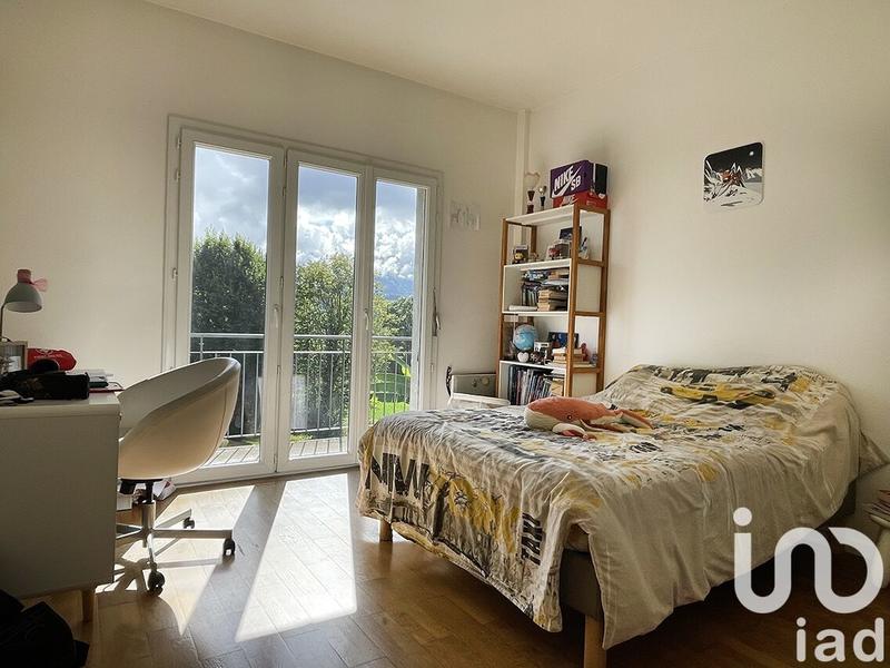 Appartement - 197 m² - 5 pièces
