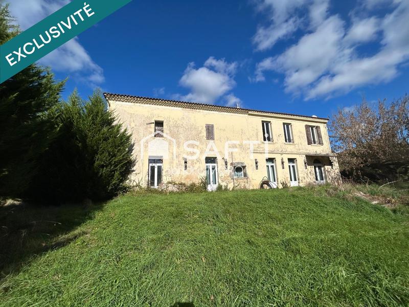 Maison - 214 m² - 6 pièces