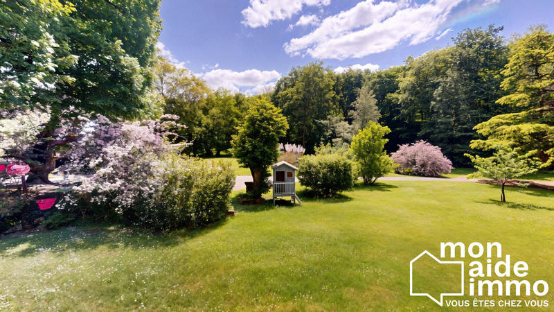 Maison ancienne - 275 m² - 7 pièces