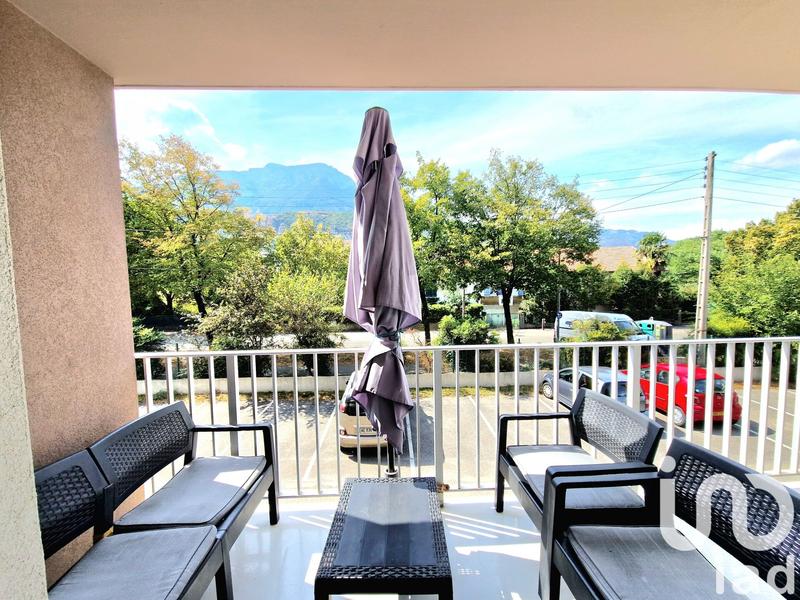 Appartement - 98 m² - 5 pièces