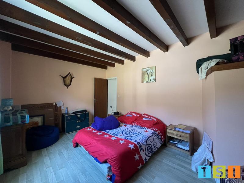 Maison - 228 m² - 5 pièces