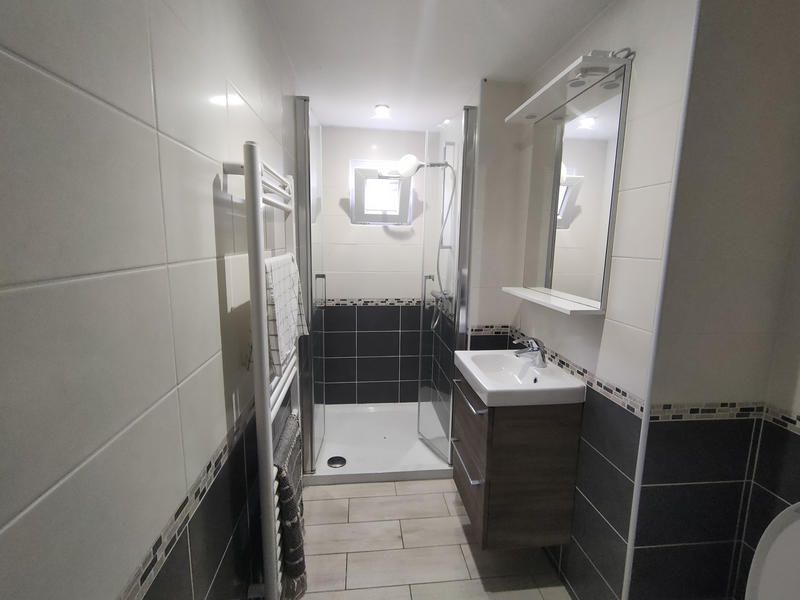 Maison - 85 m² - 6 pièces