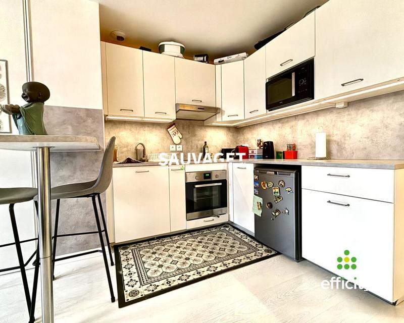 Studio - 34 m² - 1 pièce