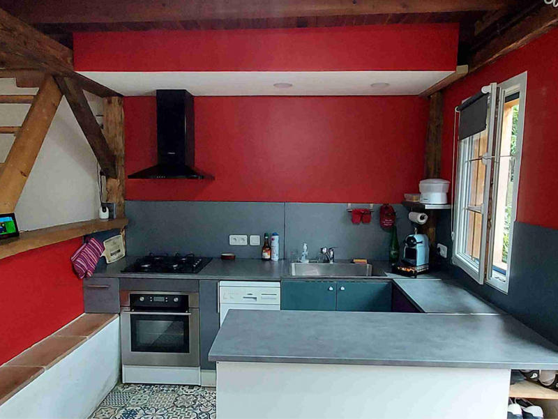 Maison - 260 m² - 9 pièces