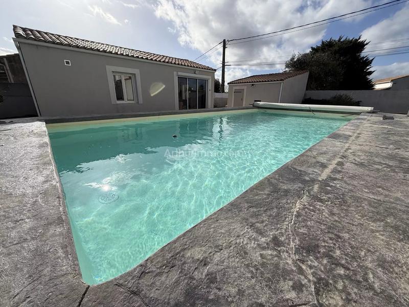 Maison - 172 m² - 8 pièces