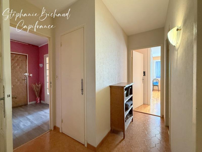 Appartement - 98 m² - 4 pièces