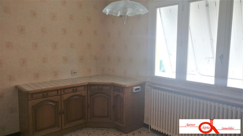 Maison - 98 m² - 5 pièces