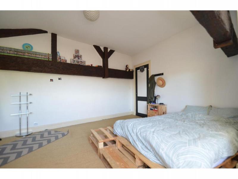 Maison - 321 m² - 8 pièces