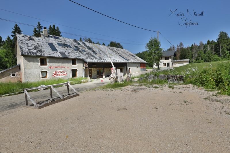 Propriété - 560 m² - 15 pièces