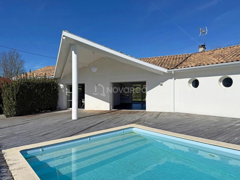 Maison - 156 m² - 4 pièces