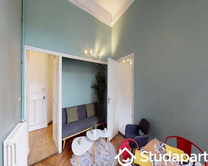 Chambre - 110 m² - 1 pièce