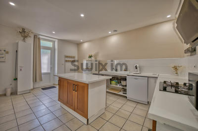 Appartement - 95 m² - 5 pièces