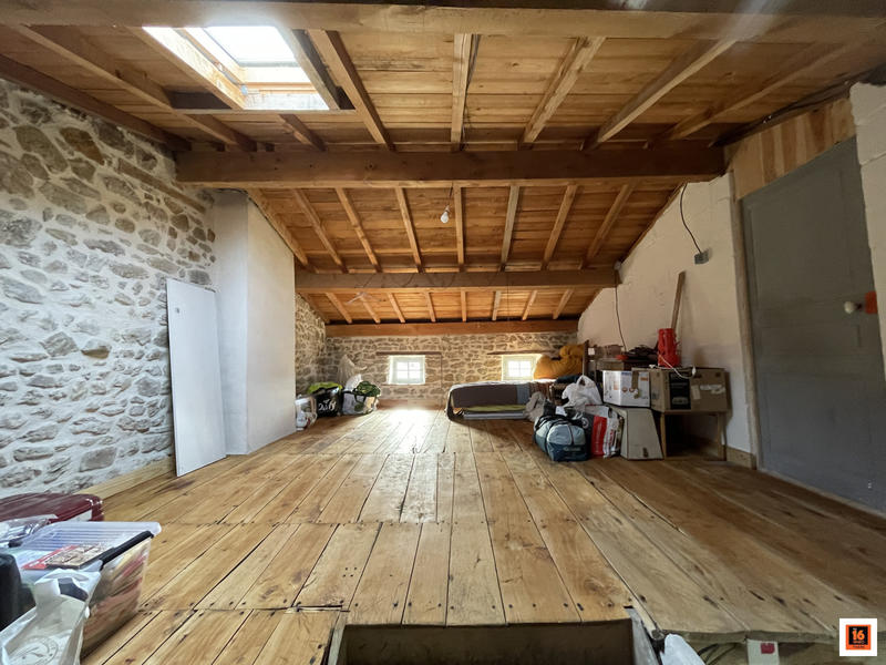 Maison ancienne - 140 m² - 6 pièces