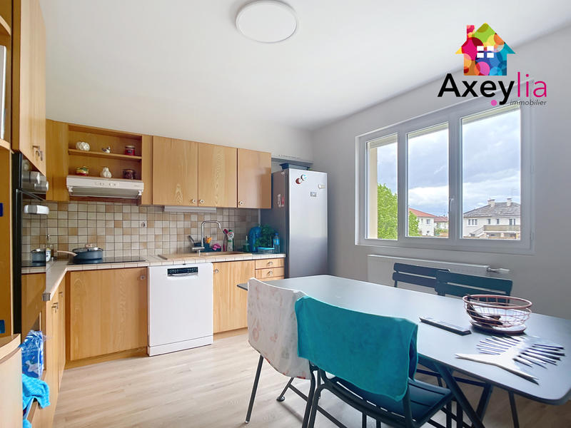 Maison - 135 m² - 7 pièces