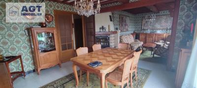 Maison - 146 m² - 7 pièces