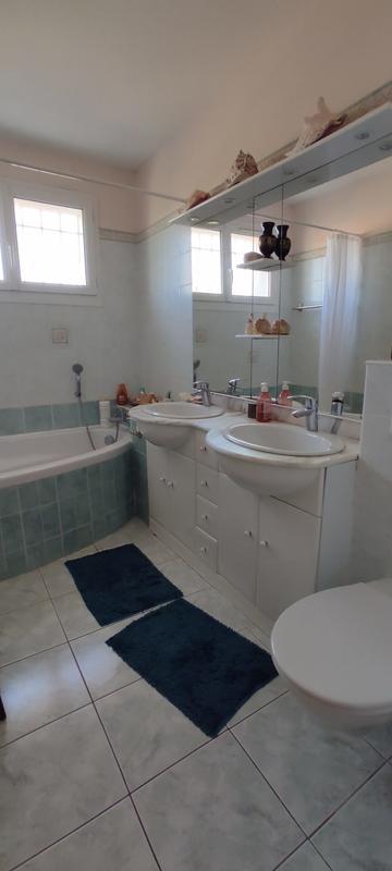 Villa - 140 m² - 6 pièces