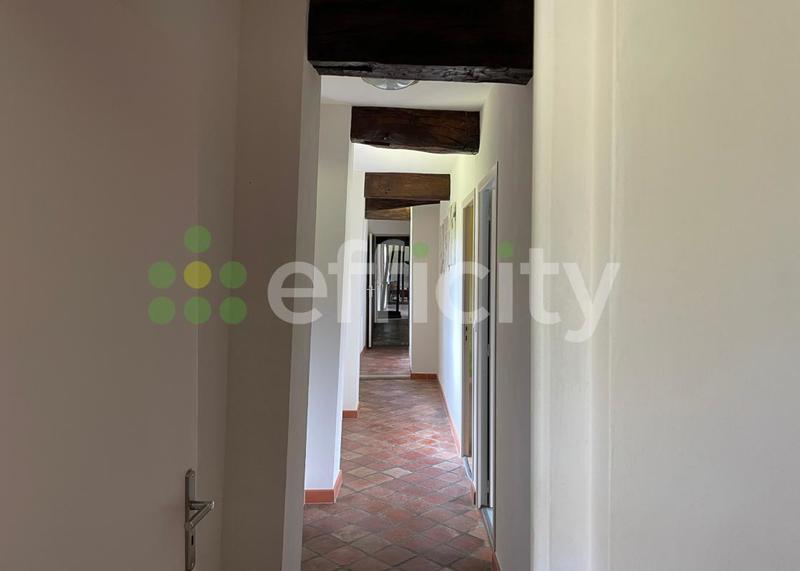 Maison - 159 m² - 6 pièces