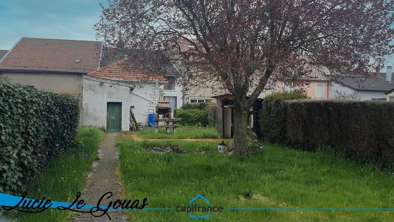 Maison - 225 m² - 8 pièces