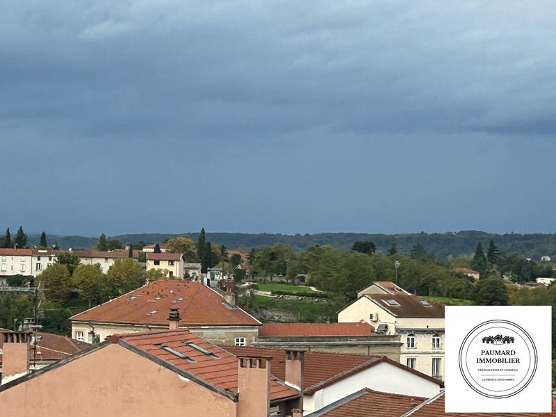 Appartement - 91 m² - 5 pièces