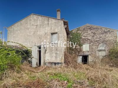 Maison - 250 m² - 3 pièces