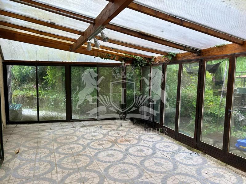 Maison de village - 267 m² - 7 pièces