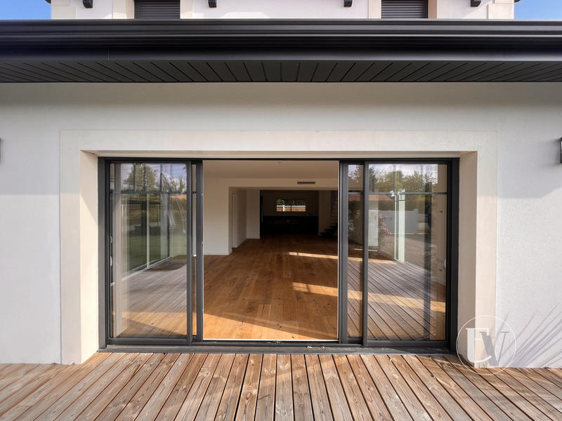 Villa - 157 m² - 5 pièces