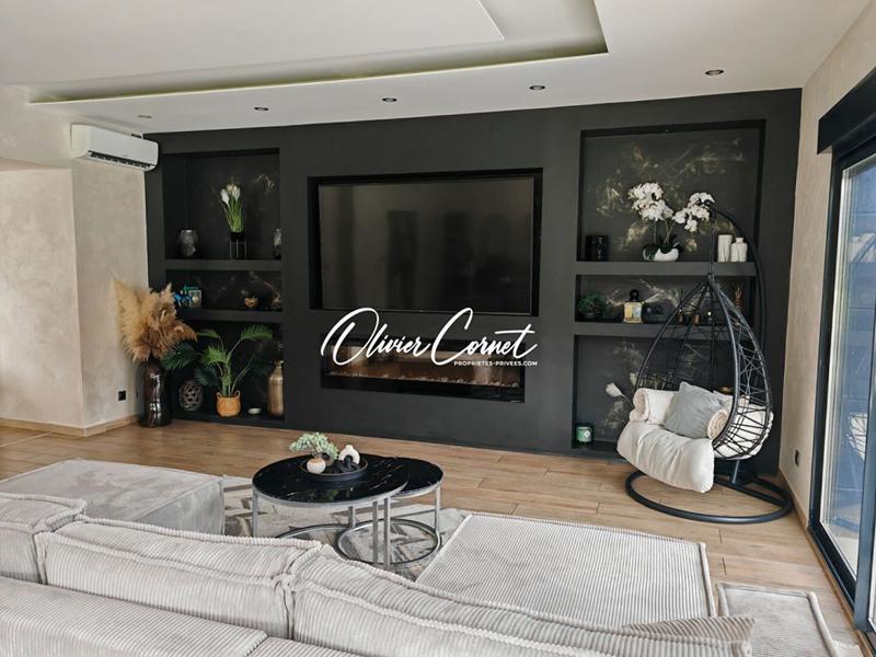 Maison - 137 m² - 5 pièces