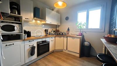 Appartement - 77 m² - 4 pièces