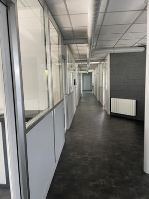 Local commercial - 300 m²