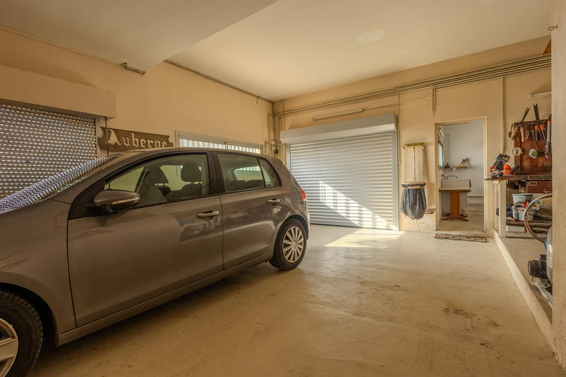 Maison - 250 m² - 5 pièces