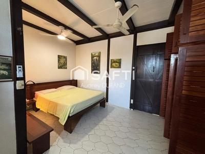 Maison - 141 m² - 6 pièces