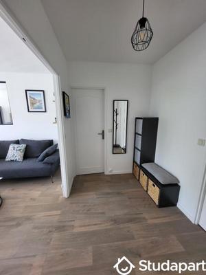 Chambre - 9 m² - 1 pièce
