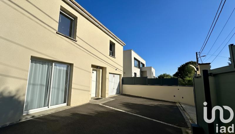 Maison - 101 m² - 5 pièces