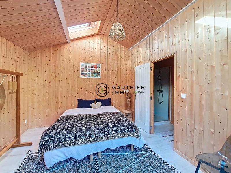 Maison - 105 m² - 5 pièces