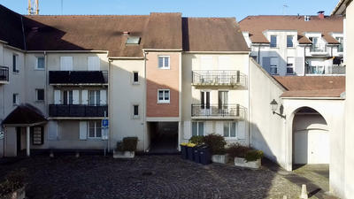 Appartement - 87 m² - 4 pièces