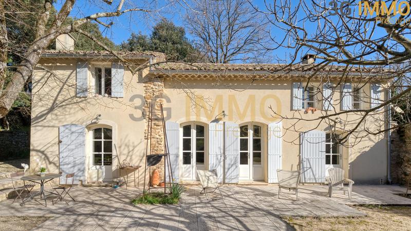 Mas - 145 m² - 4 pièces