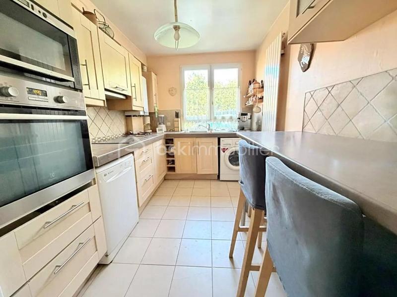 Maison - 103 m² - 5 pièces