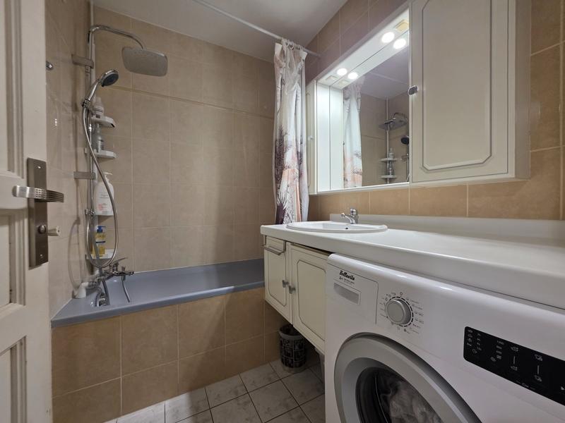 Appartement - 85 m² - 4 pièces